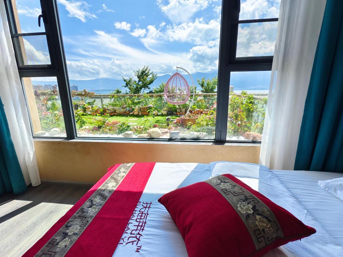 Super Invincible All Seaview Villa ต้าหลี่ ภายนอก รูปภาพ
